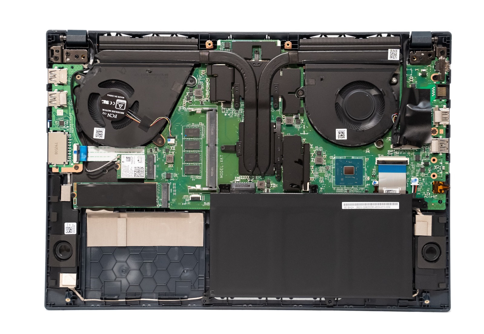 性能優異還可擴充！超值全能 ASUS X571 類電競筆電 @3C 達人廖阿輝