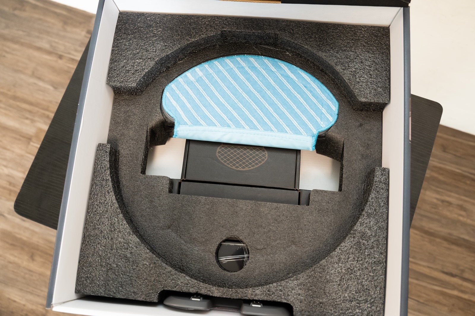 更強更新更好無極限！ECOVACS DEEBOT OZMO 920 多樓層掃地機器人高質感登場 @3C 達人廖阿輝