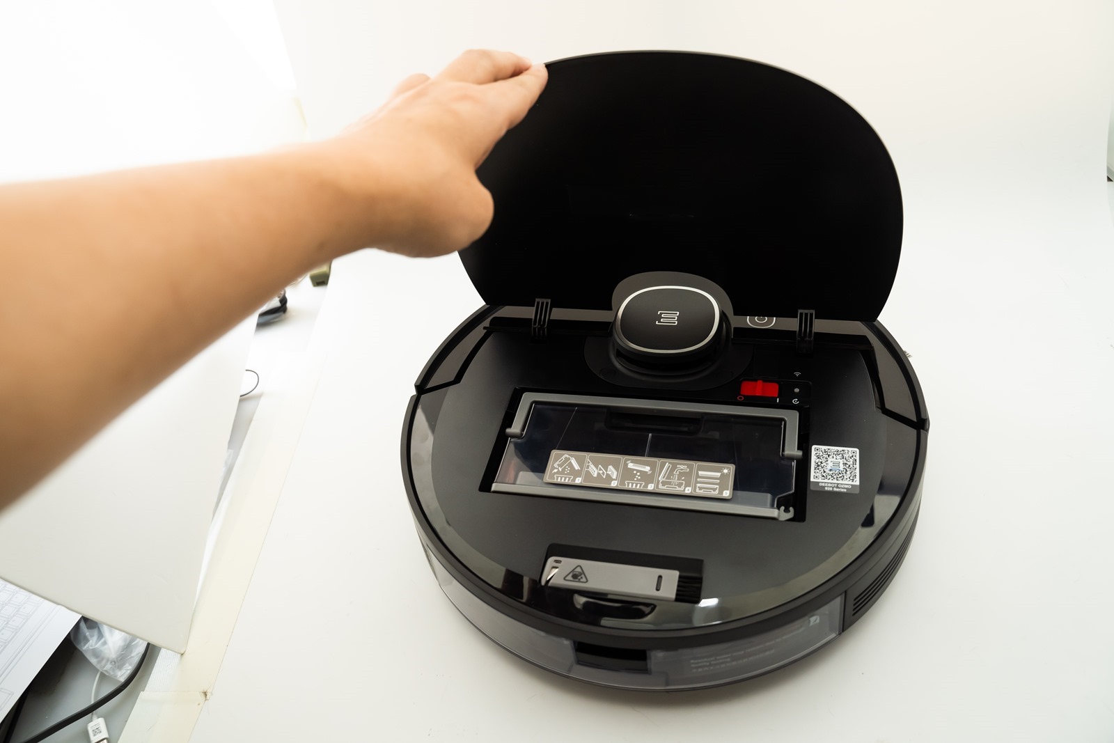 更強更新更好無極限！ECOVACS DEEBOT OZMO 920 多樓層掃地機器人高質感登場 @3C 達人廖阿輝