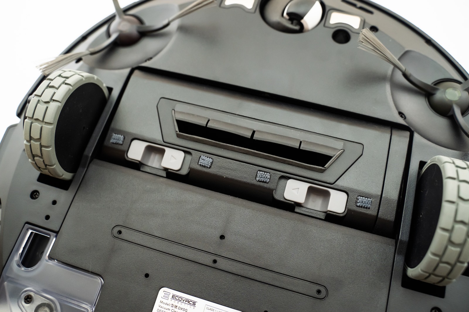 更強更新更好無極限！ECOVACS DEEBOT OZMO 920 多樓層掃地機器人高質感登場 @3C 達人廖阿輝