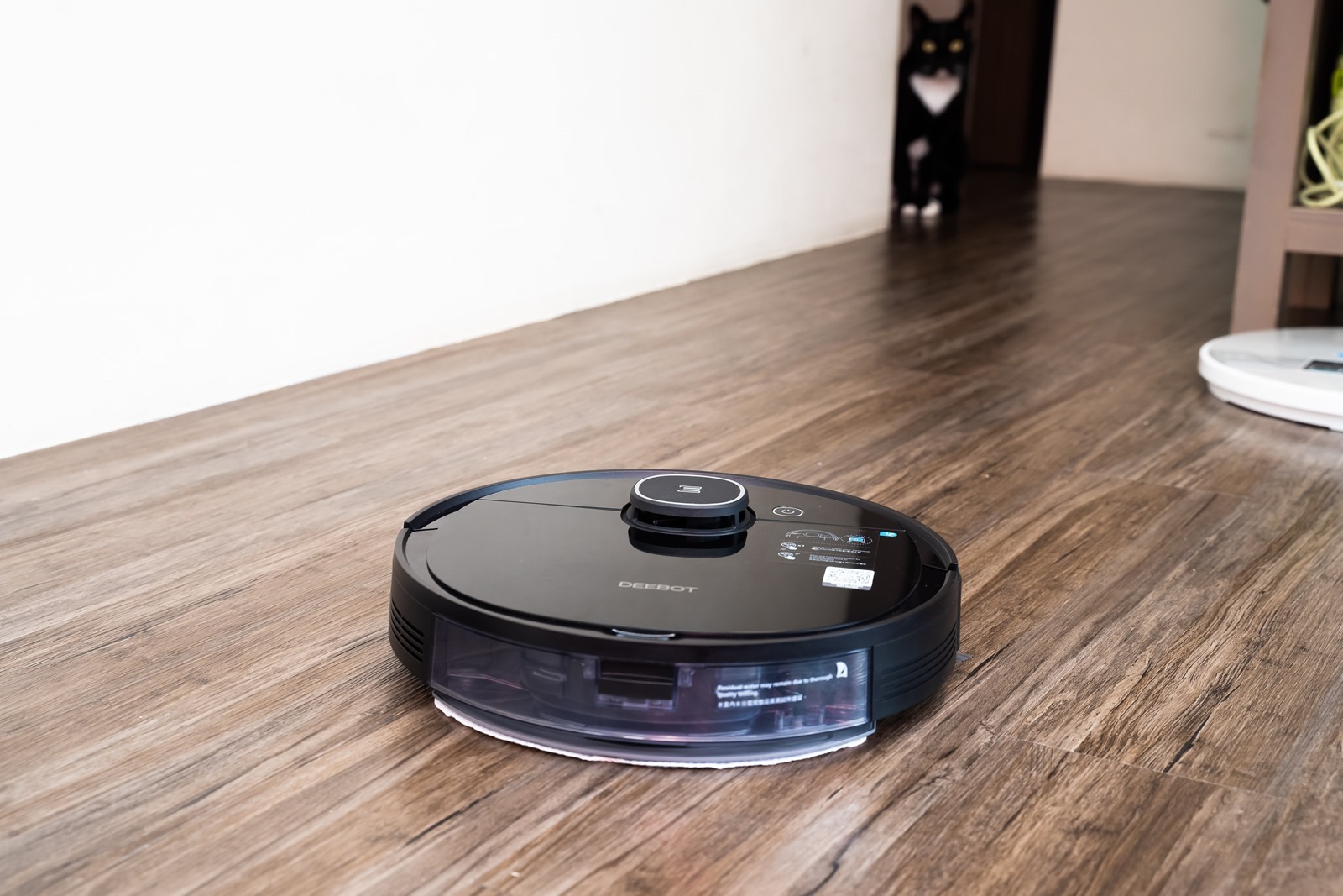 更強更新更好無極限！ECOVACS DEEBOT OZMO 920 多樓層掃地機器人高質感登場 @3C 達人廖阿輝