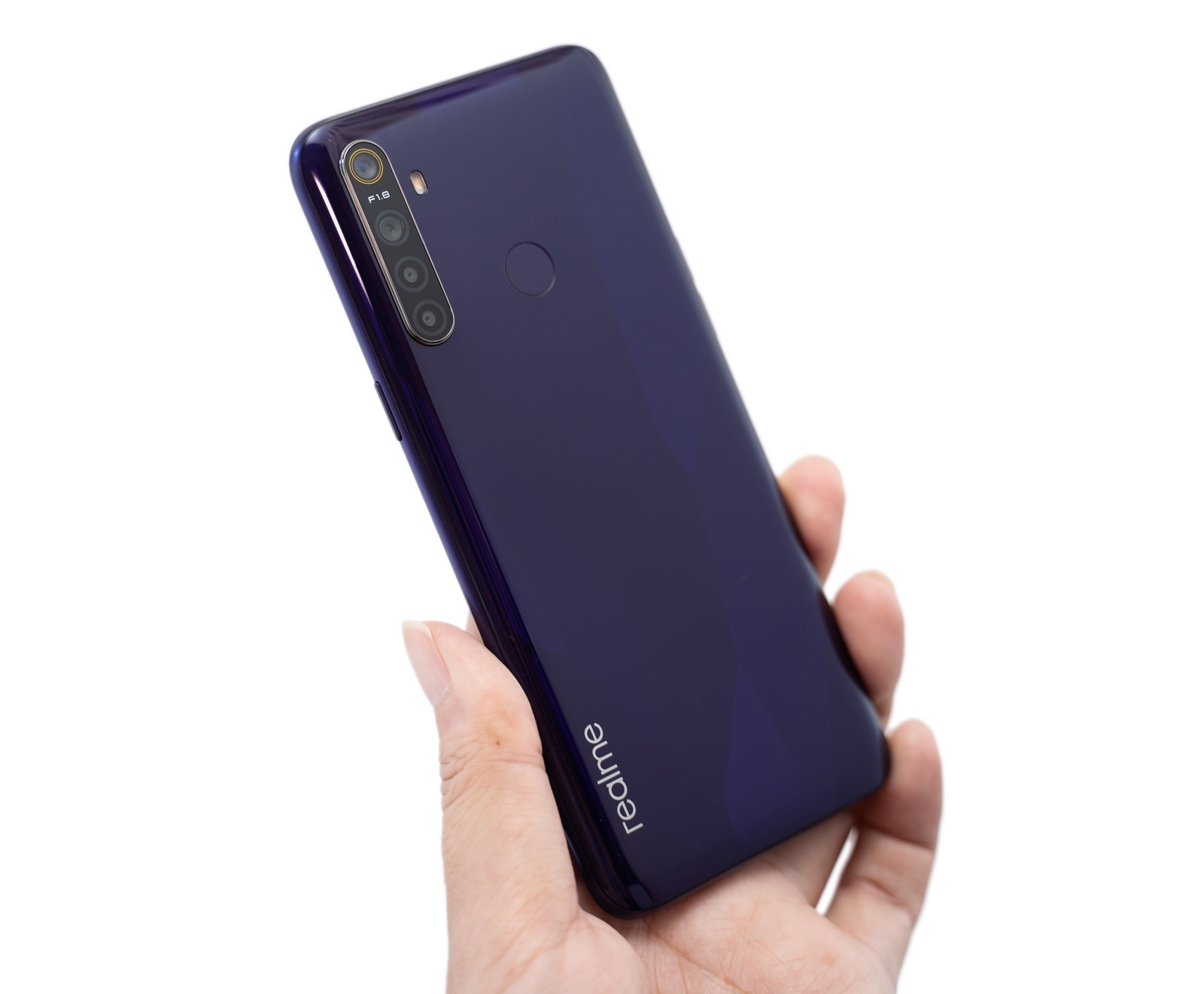 realme 5 開啟中階手機四鏡頭時代！越級規格超強電力怪物！ @3C 達人廖阿輝