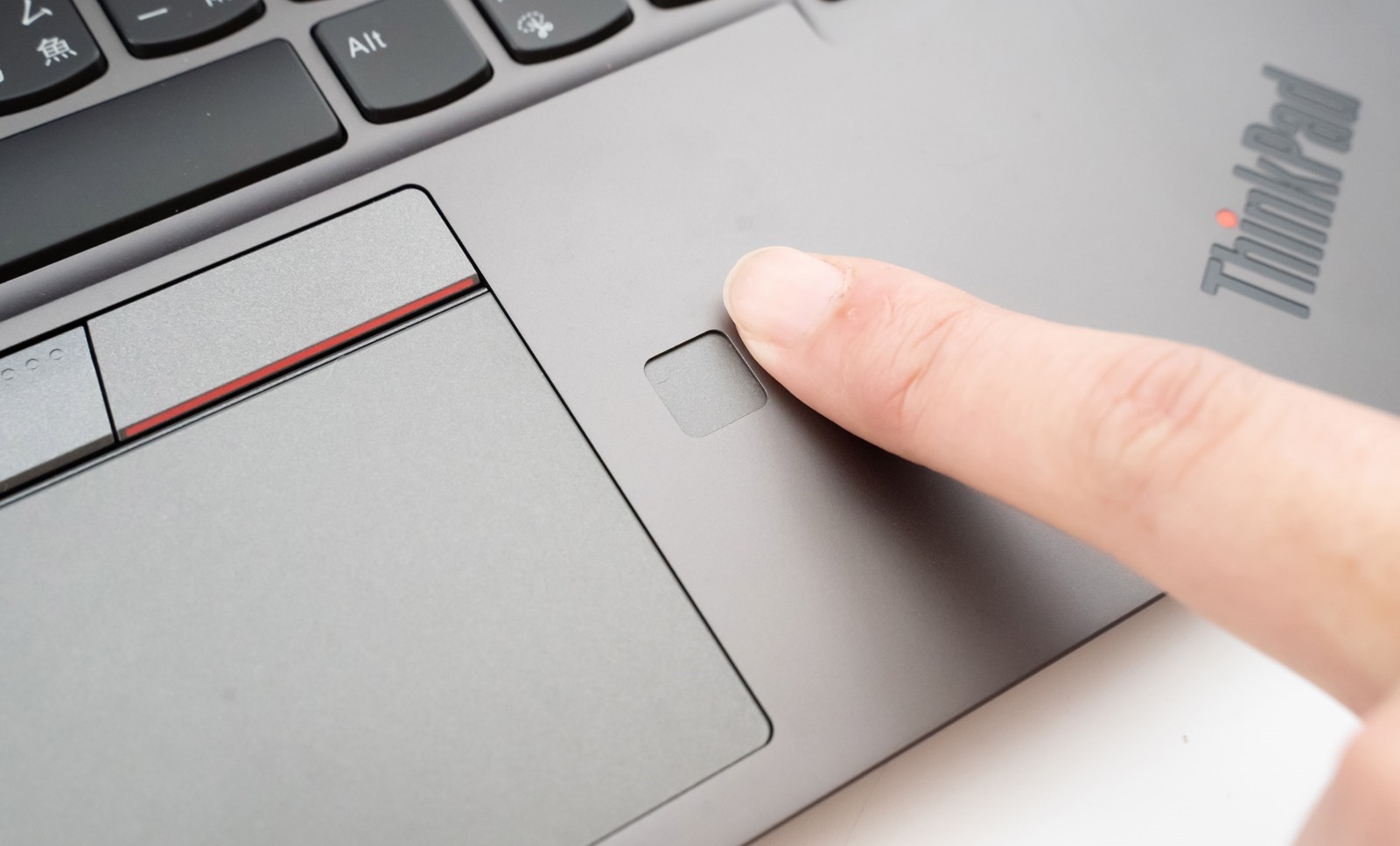 是平版也是筆電！第 4 代 Lenovo ThinkPad X1 Yoga 結合頂級高性能+堅固可靠的最頂級二合一筆電！（官網可客製化更加分）@3C 達人廖阿輝