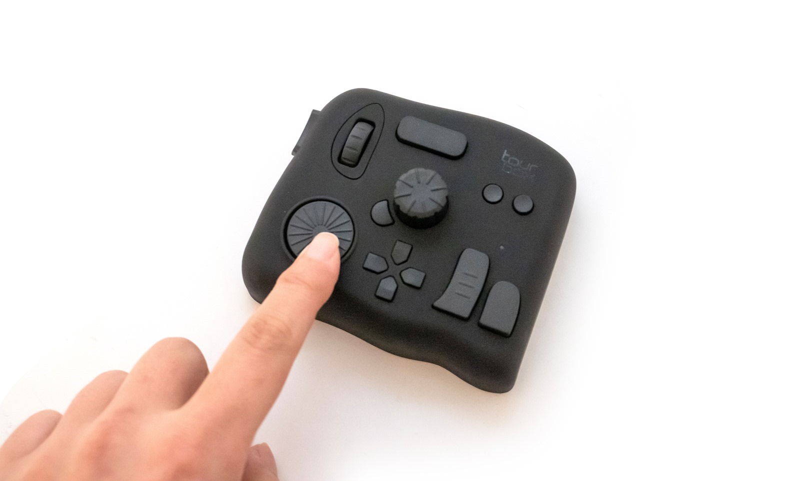 強化創作速度的最佳利器 TourBox 開箱全面評測！還有超乎想像的特殊應用 @3C 達人廖阿輝