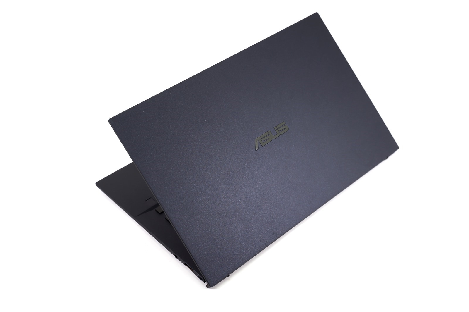 不到一公斤的商務出差最佳筆電選擇！ASUS ExpertBook B9 (B9450) 輕薄高效高續航！ @3C 達人廖阿輝