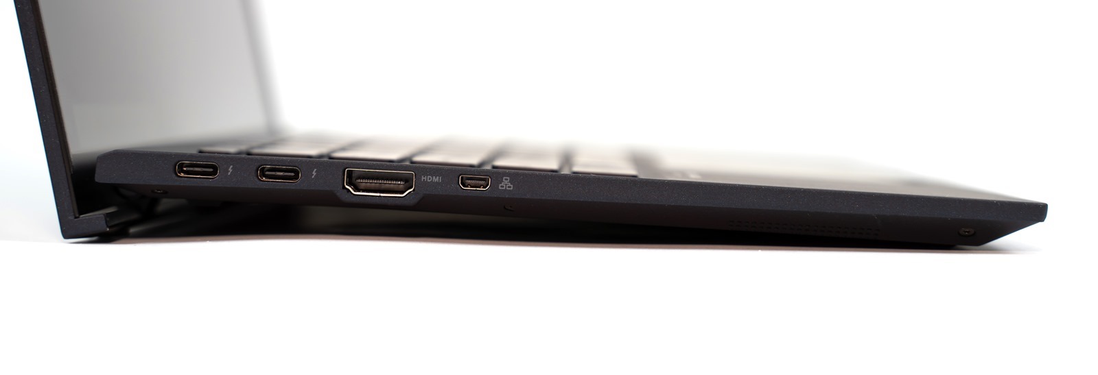 不到一公斤的商務出差最佳筆電選擇！ASUS ExpertBook B9 (B9450) 輕薄高效高續航！ @3C 達人廖阿輝