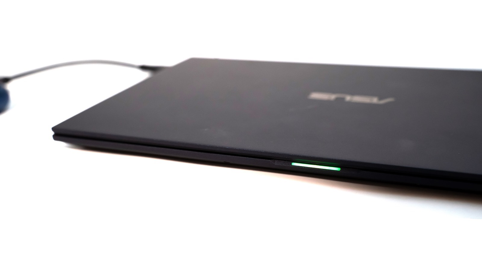 不到一公斤的商務出差最佳筆電選擇！ASUS ExpertBook B9 (B9450) 輕薄高效高續航！ @3C 達人廖阿輝