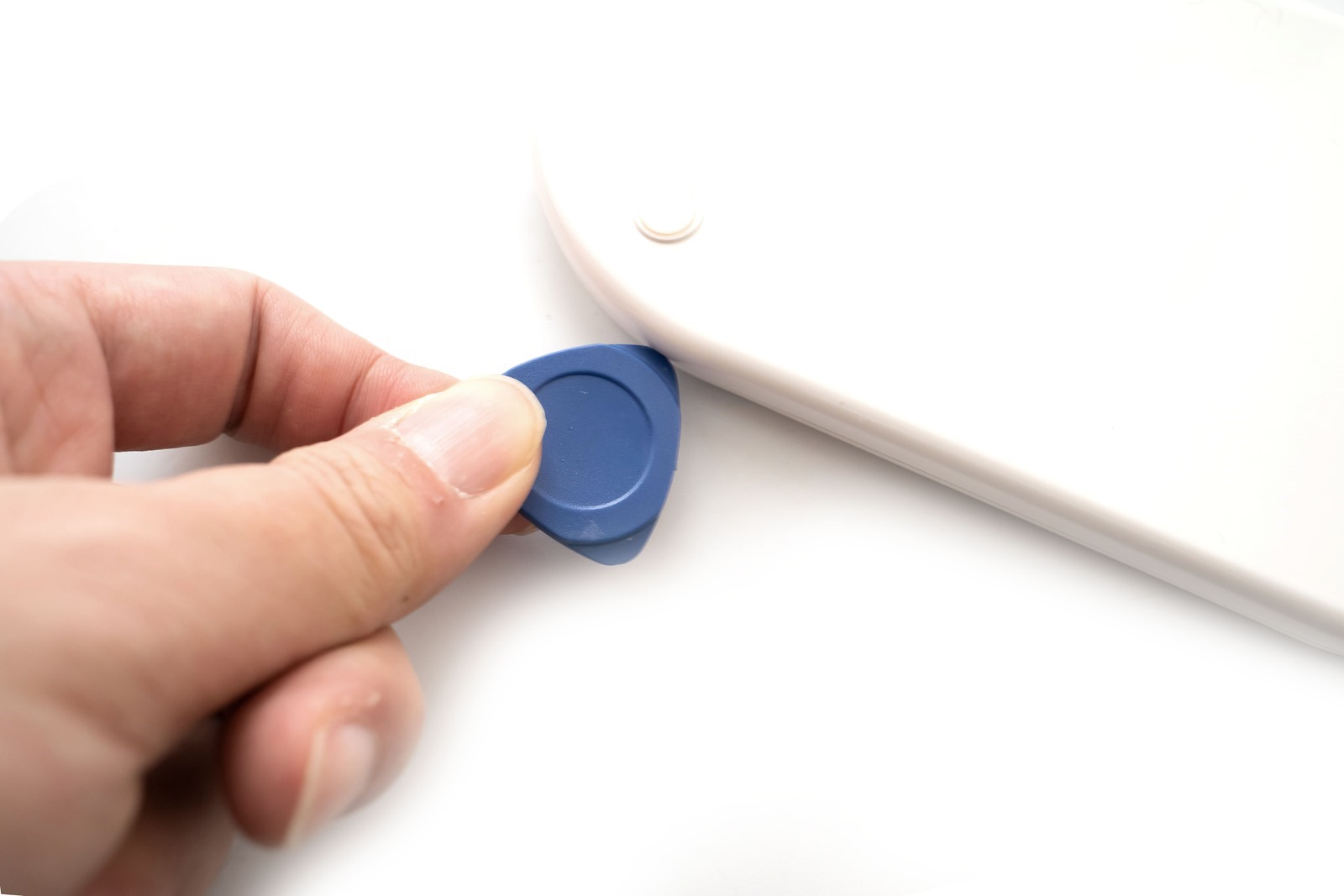 三合一 iPhone 無線充電盤只要千元！簡潔設計 VISSLESS 無線充電器 開箱分享 @3C 達人廖阿輝