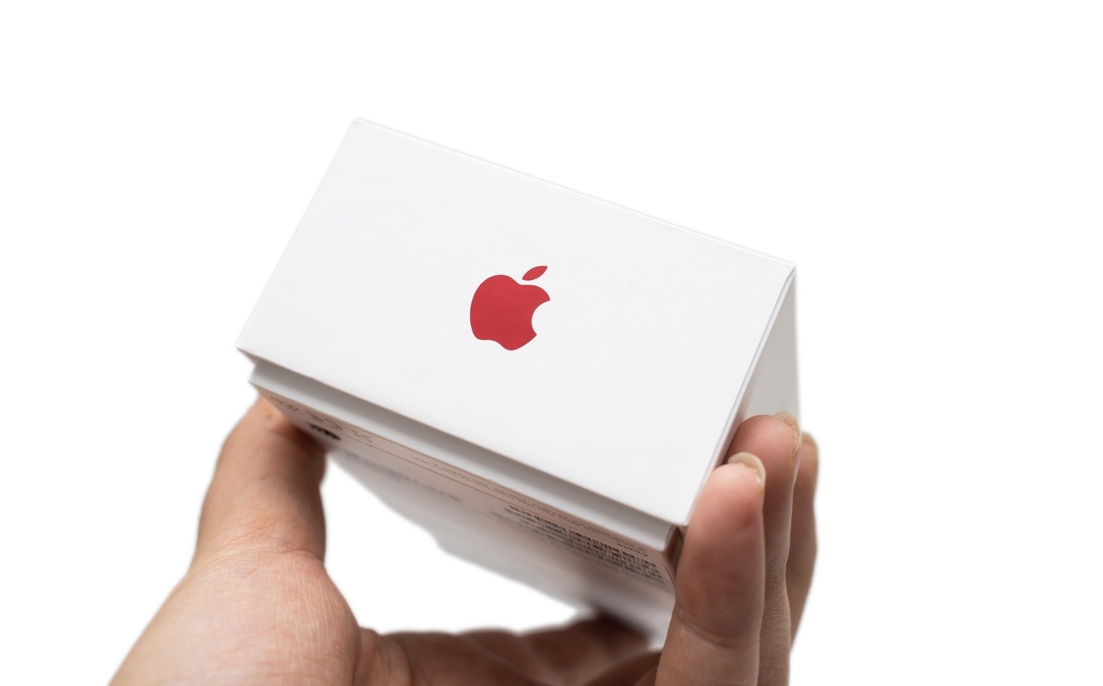 最便宜iPhone 上市啦！台版iPhone SE 2 開箱(紅色款)，看看盒中有什麼 