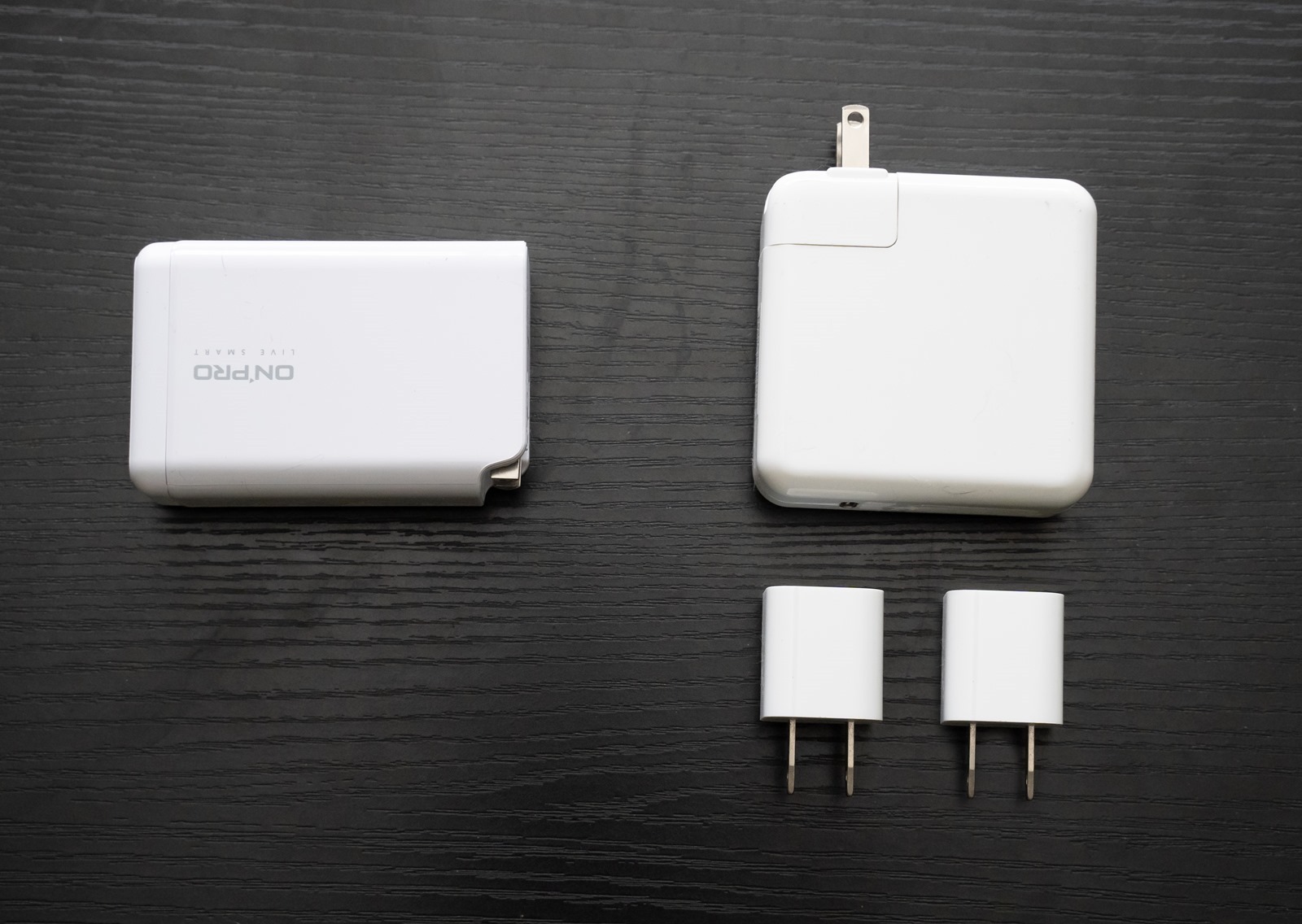 筆電手機平板 Switch 一個充電器就搞定！ ONPRO UC-PD60W 三口萬國 USB PD 充電器 @3C 達人廖阿輝