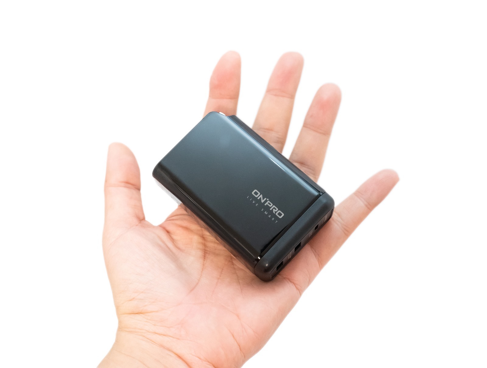 筆電手機平板 Switch 一個充電器就搞定！ ONPRO UC-PD60W 三口萬國 USB PD 充電器 @3C 達人廖阿輝