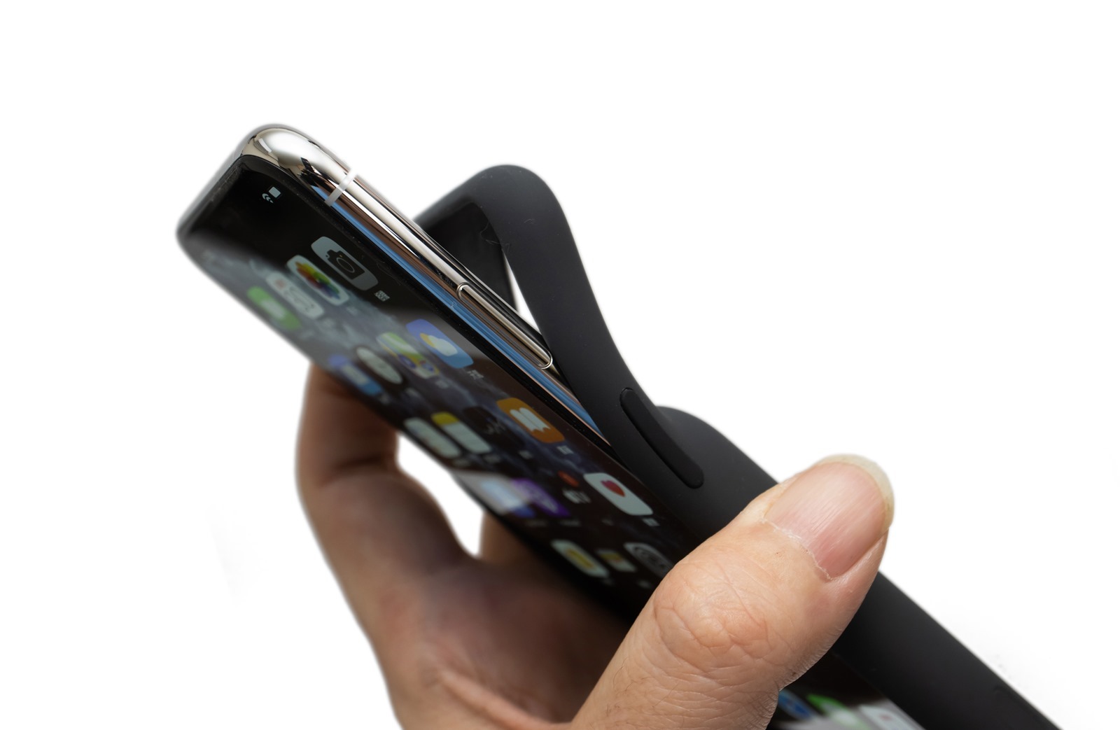 蘋果原廠真的厲害！iPhone 11 Pro Max 聰穎電池護殼入手分享 + 電力實測 @3C 達人廖阿輝