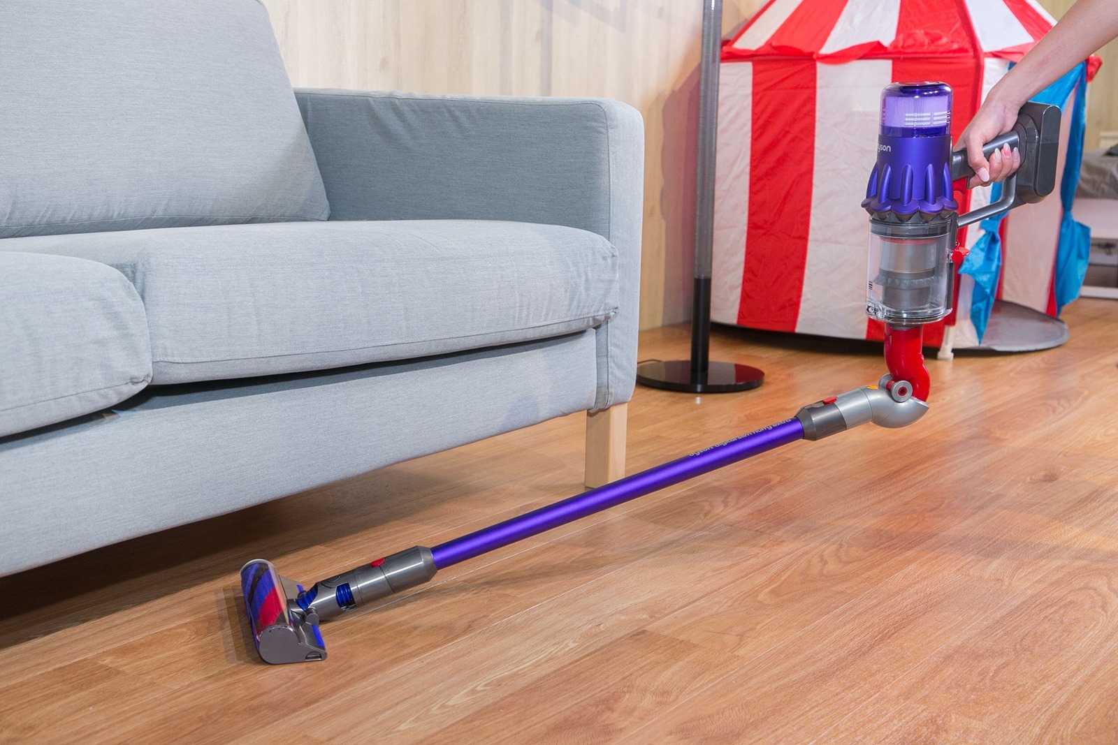 Dyson 史上最輕巧 Dyson Digital Slim&trade; 輕量無線吸塵器登台 @3C 達人廖阿輝