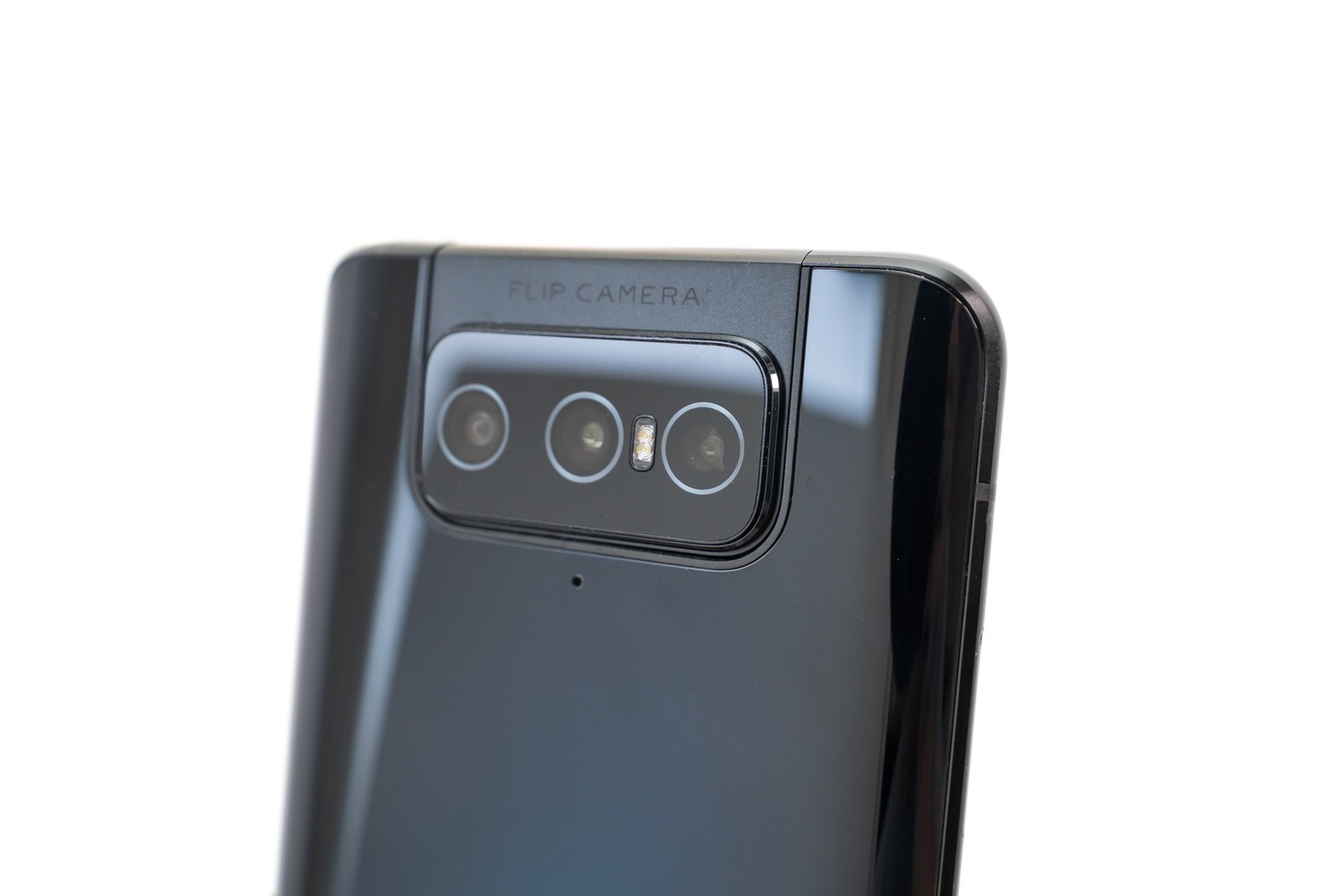 翻轉三鏡頭 ZenFone 7 Pro 一樣創新實用 (1) 開箱/性能/續航/充電實測 @3C 達人廖阿輝