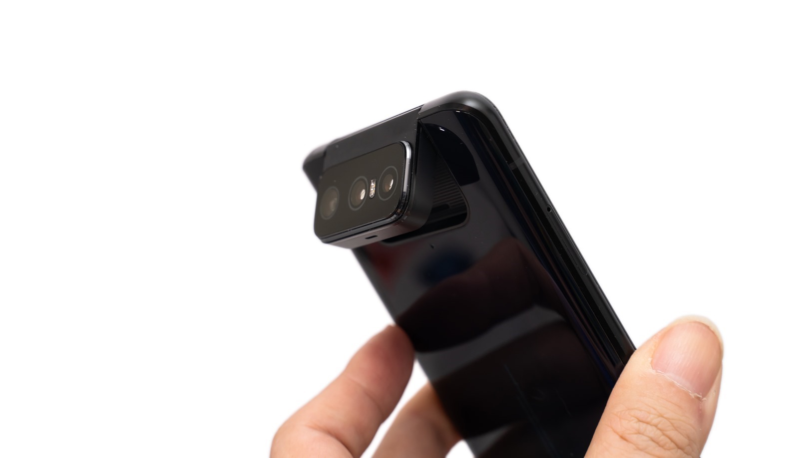 翻轉三鏡頭 ZenFone 7 Pro 一樣創新實用 (1) 開箱/性能/續航/充電實測 @3C 達人廖阿輝