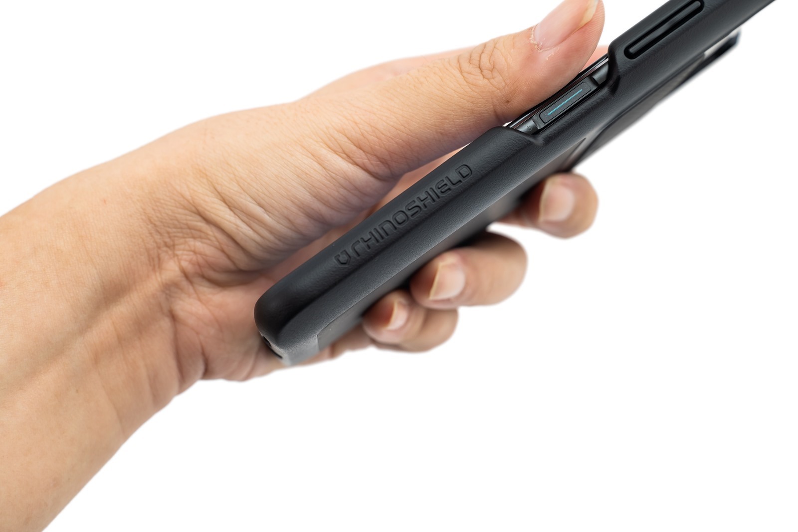 幫 ZenFone 7 / 7 Pro 找保護殼？RhinoShield 犀牛盾官方合作軍規保護殼開箱分享！還有獨家鏡頭滑動保護設計 @3C 達人廖阿輝