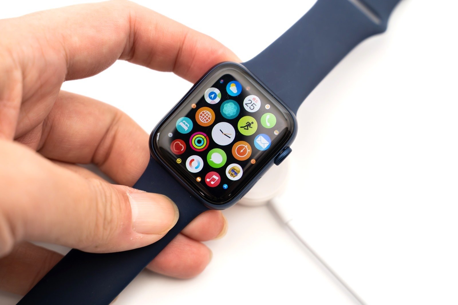 Apple Watch S6 (Serial 6) 開箱動手玩，看看盒中有什麼？( Apple Watch S6 unboxing) 也有單圈回環錶帶 &amp; 單圈編織回環錶帶 @3C 達人廖阿輝