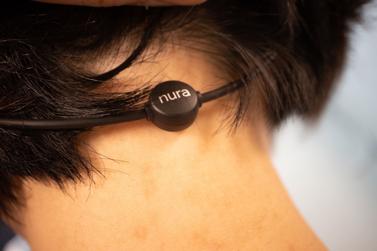 NuraLoop 隨型個人化智慧耳機、 ANC 主動降噪 +個性化音場設定、 16 小時長效電力，還有快充 10 分鐘播放 2 小時 @3C 達人廖阿輝