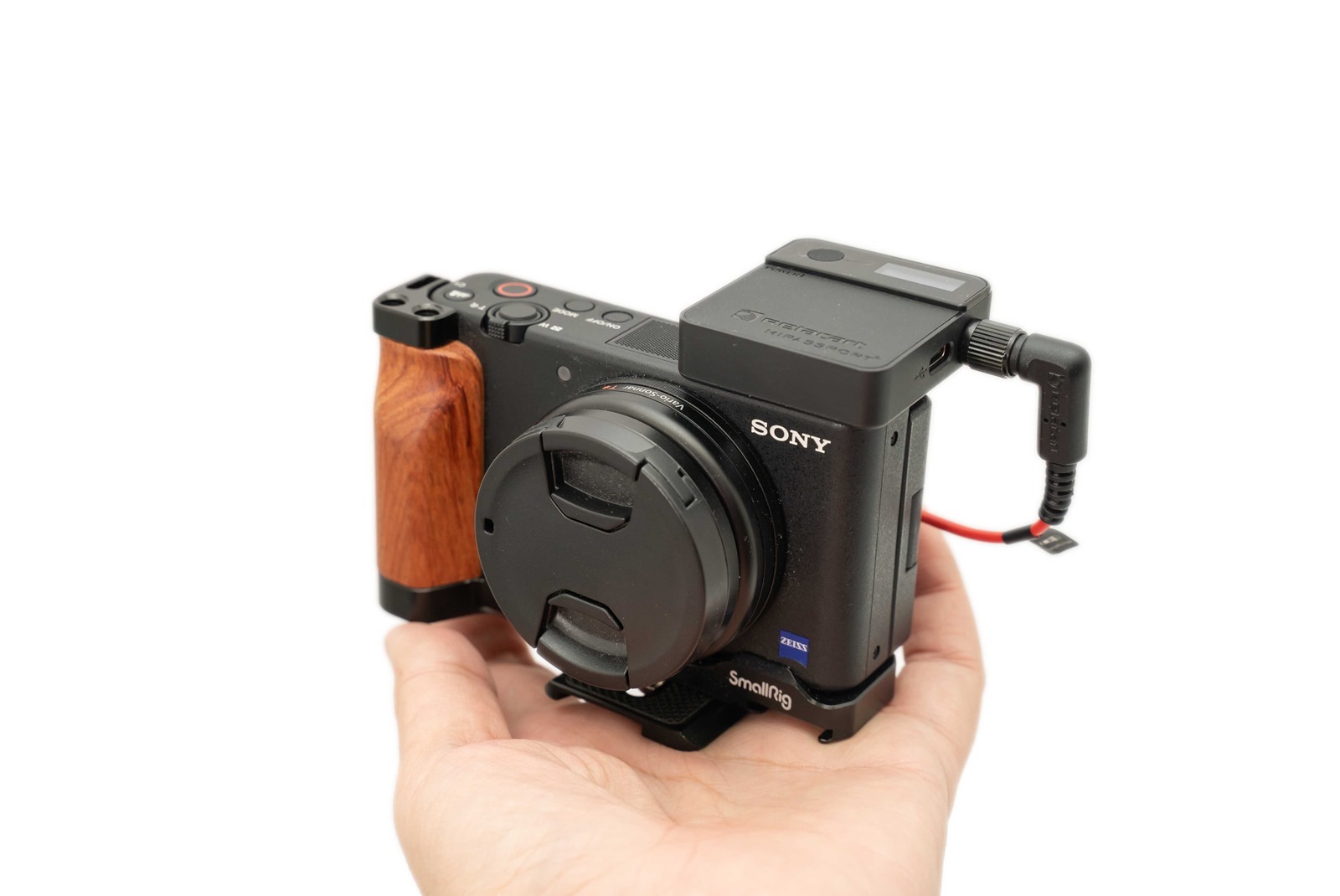 一對二無線麥克風也可以輕巧入手！力卡 MIPASSPORT MI2 開箱與實測 @3C 達人廖阿輝