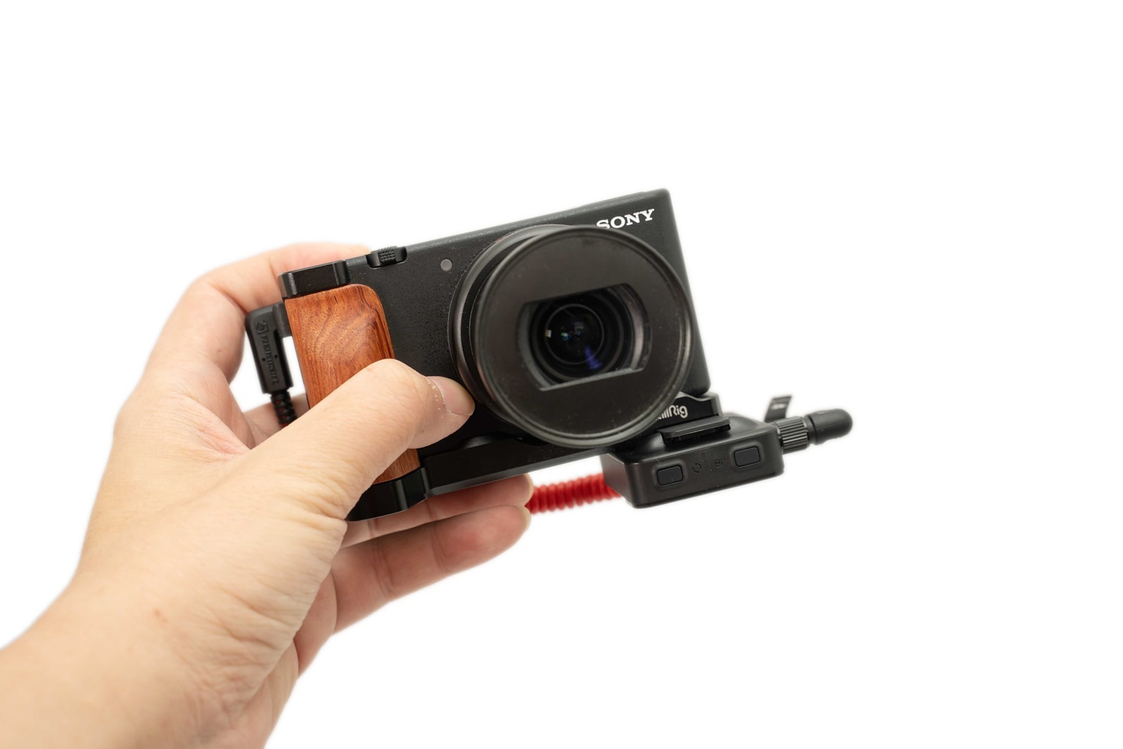 一對二無線麥克風也可以輕巧入手！力卡 MIPASSPORT MI2 開箱與實測 @3C 達人廖阿輝