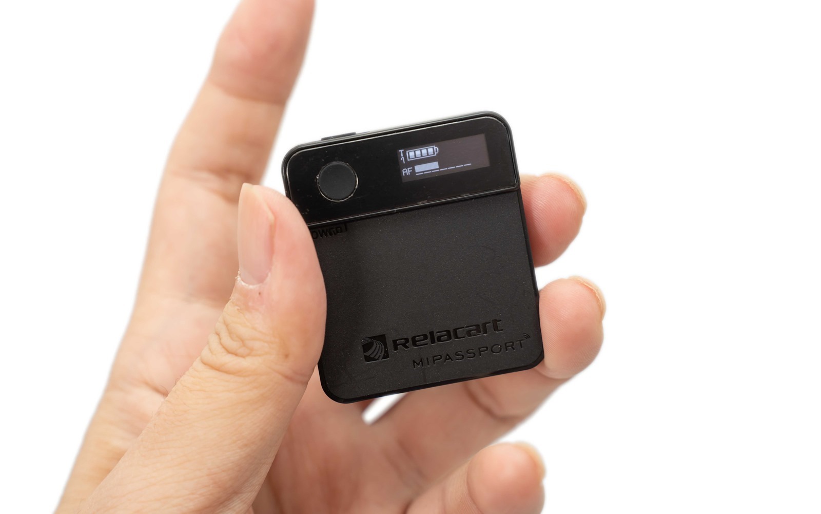 一對二無線麥克風也可以輕巧入手！力卡 MIPASSPORT MI2 開箱與實測 @3C 達人廖阿輝