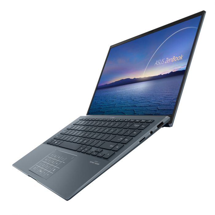 ASUS-ZenBook-14-Ultralight 四面極窄邊框設計，螢幕佔比高達 92，採用 100-sRGB 廣色域螢幕，帶來沉浸感十足的視覺享受。.jpg @3C 達人廖阿輝