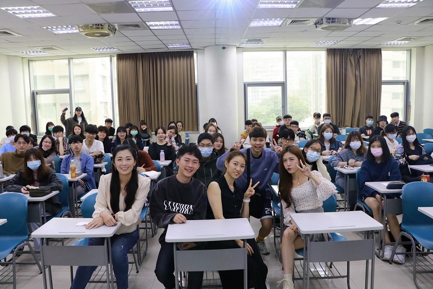 亞洲最大串流娛樂社群平台 17LIVE 攜手知名院校產學合作傳承熱門直播學程 育成未來新媒體人才推手 @3C 達人廖阿輝