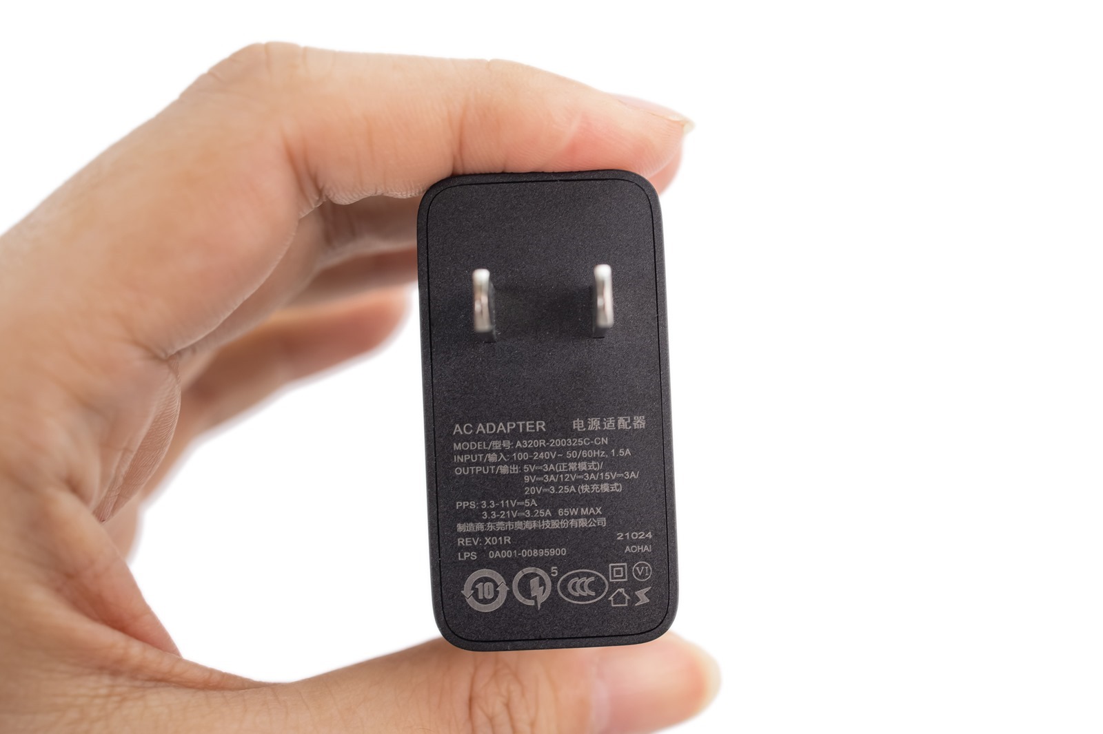 ASUS ROG Phone 5 性能測試 / 完整電力實測 / 快充實測 / 旗艦機排行 &gt;&gt; 旗艦處理器 + 6000mAh 大電池這一次還有 65W 快充！ @3C 達人廖阿輝