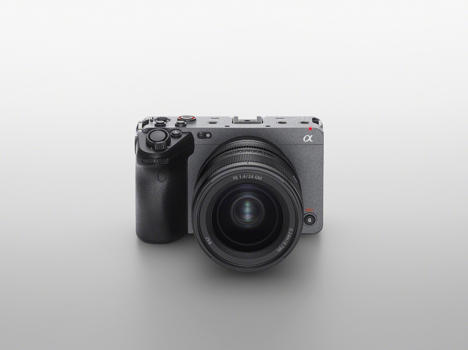 Sony Cinema Line 全片幅數位相機 FX3 專業級攝影機效能結合 &alpha; 系列相機對焦表現 輕巧體現電影風格影像 @3C 達人廖阿輝