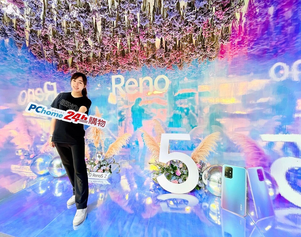 母親節遠端孝親 PChome 24h 購物智慧 3C 業績火爆 5/1 連假偕 OPPO 品牌快閃店力邀網紅溫妮乘勢追擊買氣 @3C 達人廖阿輝