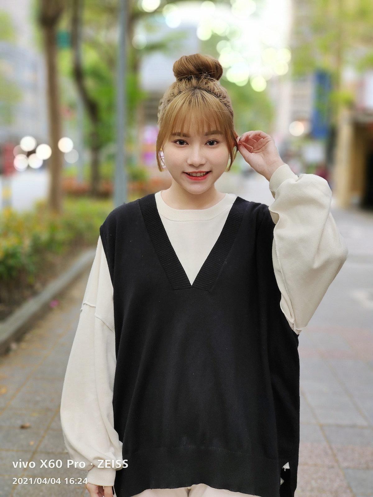 輕巧旗艦 vivo X60 Pro 完整評測！蔡司加值微雲台 2.0 更強大 @3C 達人廖阿輝