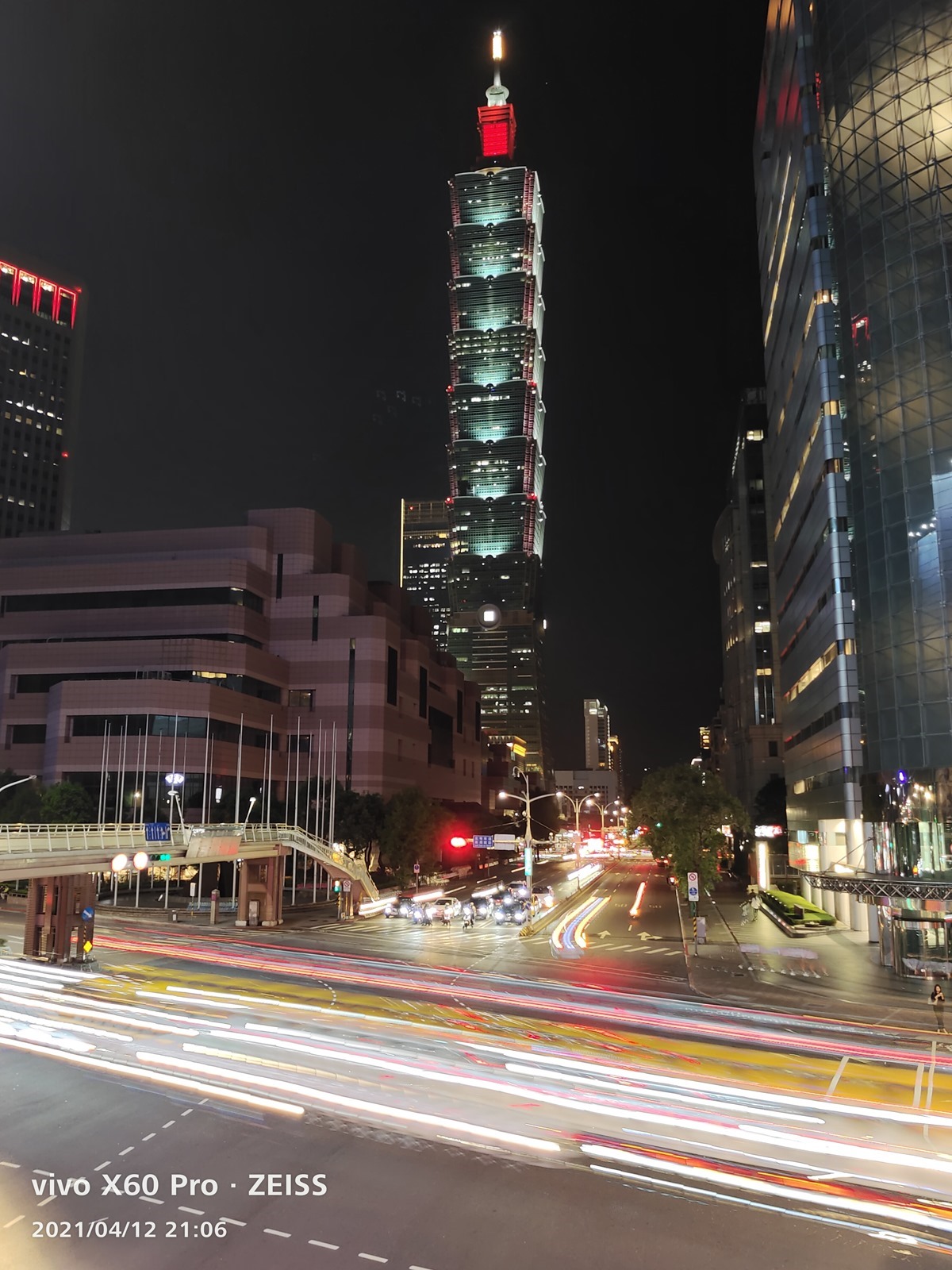 輕巧旗艦 vivo X60 Pro 完整評測！蔡司加值微雲台 2.0 更強大 @3C 達人廖阿輝