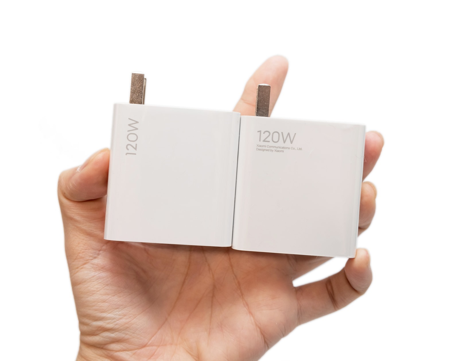 S870 電競手機高性價比選擇會不會翻車？！黑鯊 4 國際版性能電力測試 / 67W 與 120W 充電器台灣實測 @3C 達人廖阿輝