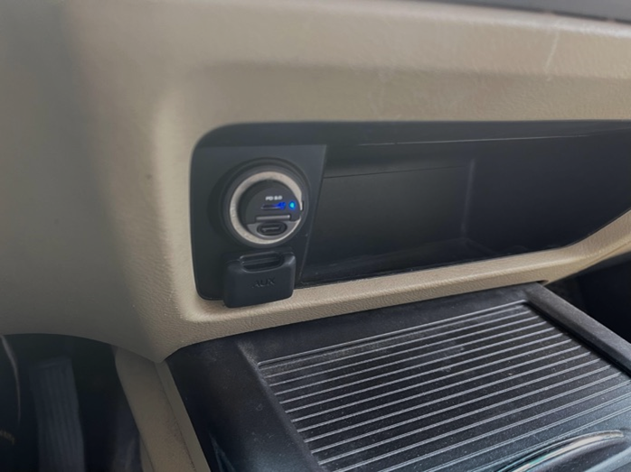 開車族期待的完美車充與扶手箱救星 Onpro GT-PD30MINI 30W 雙 PD 3.0 車用快充來了 @3C 達人廖阿輝