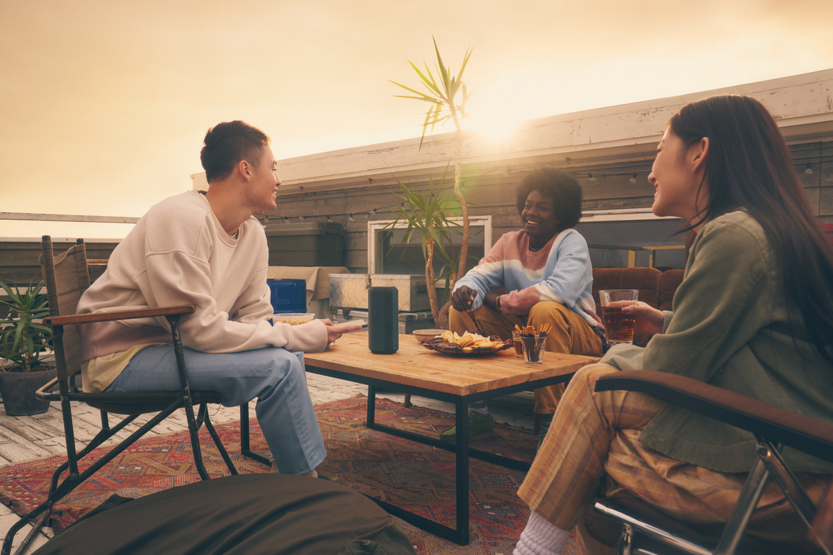 Sony 全新 X 系列雙響推出 SRS-XE300 / XE200 無線藍牙喇叭 新開發廣域聆聽技術搭配便攜設計 放送宜靜宜動的仲夏音樂饗宴 @3C 達人廖阿輝