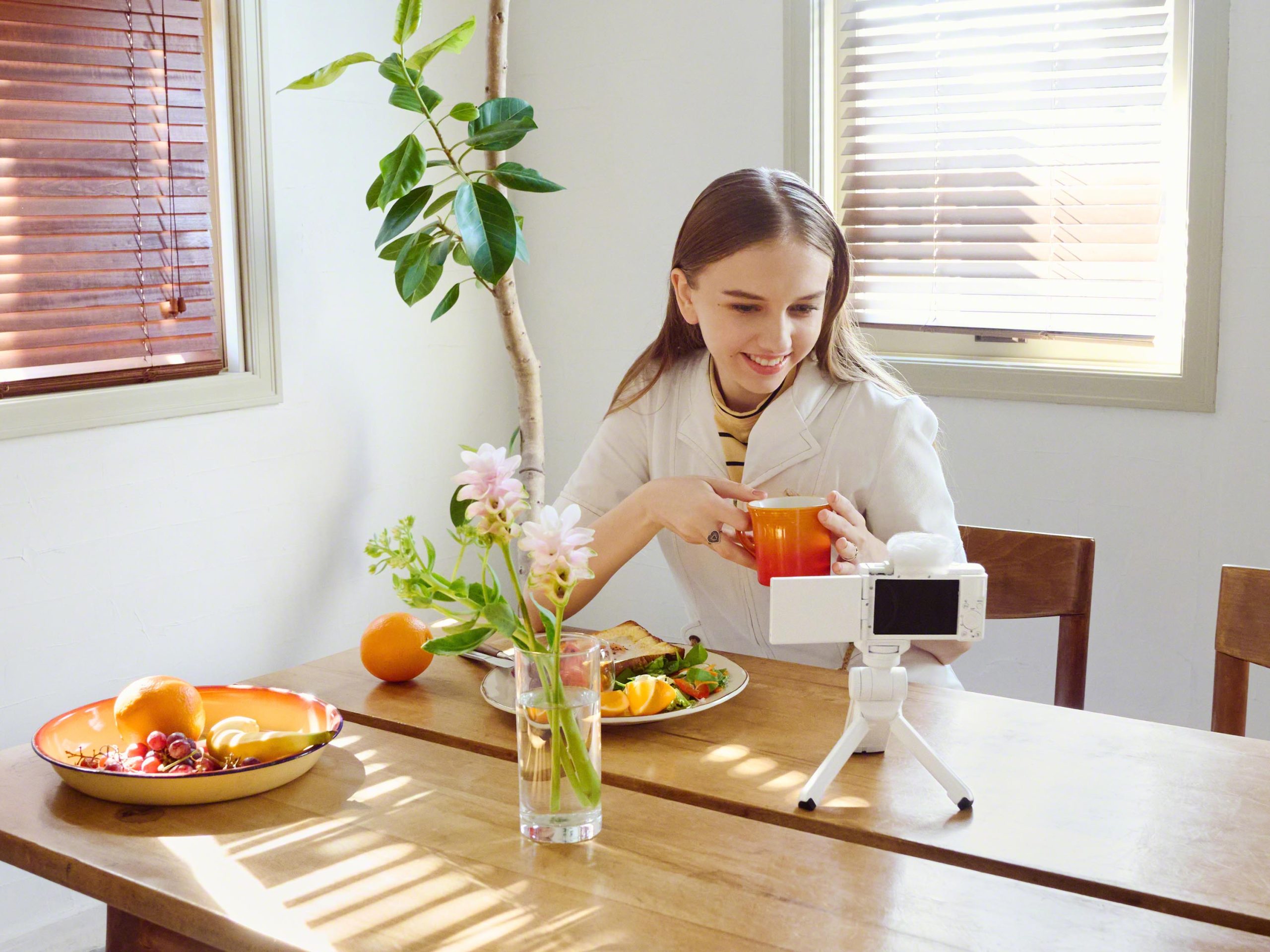 激發 Vlogging 影像創作樂趣 Sony ZV-1F 就要玩出個名堂！ @3C 達人廖阿輝