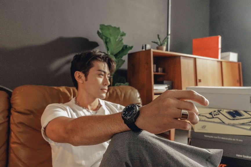 業界唯一指針款智慧全螢幕 GPS 運動錶 GARMIN INSTINCT CROSSOVER 12 月 5 日開賣 @3C 達人廖阿輝