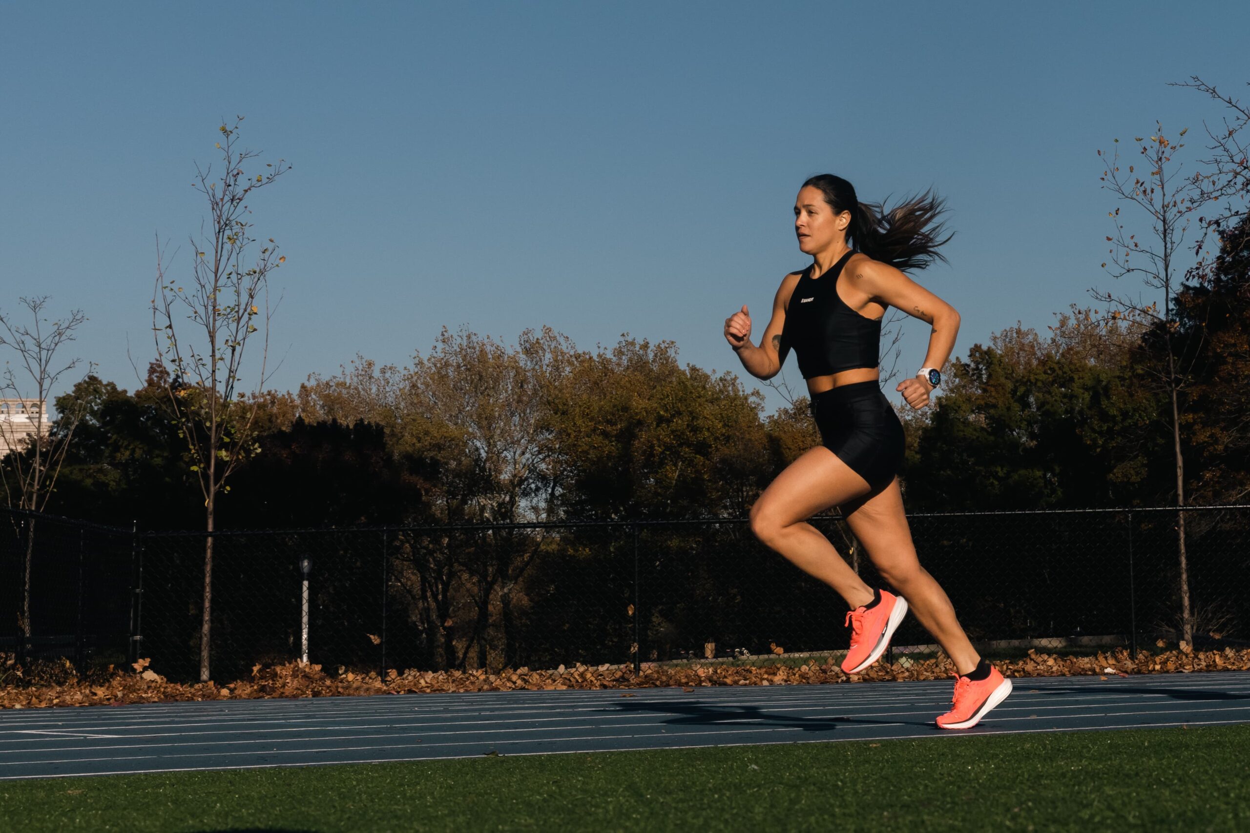 Garmin Forerunner 20 週年 跑錶王者再造極致 全新搭載 AMOLED 螢幕！ @3C 達人廖阿輝