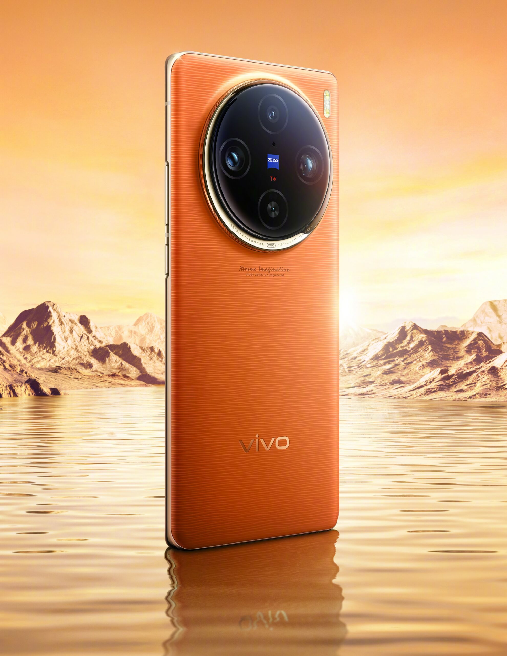 vivo X100 系列壓軸登場！ 蔡司影像 心臨其境 全球首發聯發科天璣 9300 、 vivo V3 影像晶片 打造首款「攝日手機」@3C 達人廖阿輝