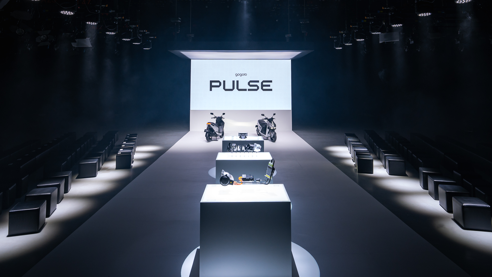 電馭新物種 全新旗艦 Gogoro Pulse 撼動揭幕 結合風切外型、驚人動力、頂尖科技，激發最純粹的駕馭渴望 限時預購即日開跑，獨享優先交車禮遇 @3C 達人廖阿輝