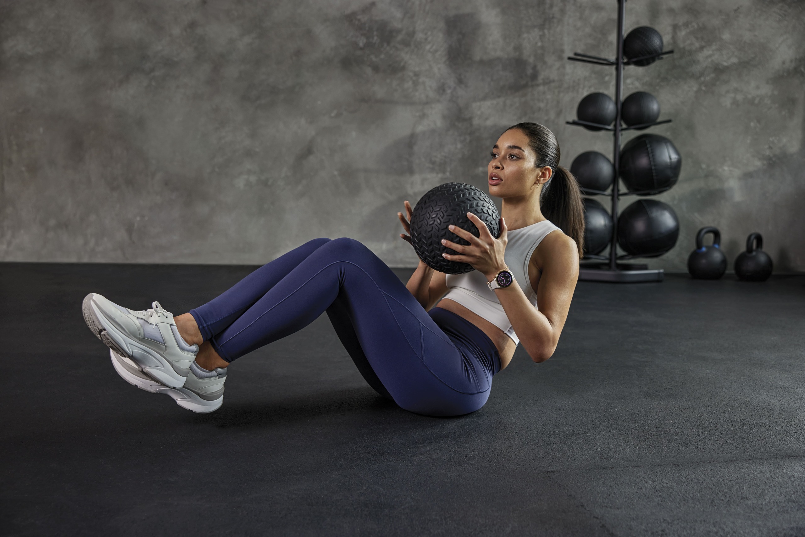 呵護女性的「智慧珠寶」小巧精緻隱身時尚配件展輕奢魅力 史上最迷你 Garmin「Lily 2 智慧腕錶」體貼全能再升級 @3C 達人廖阿輝