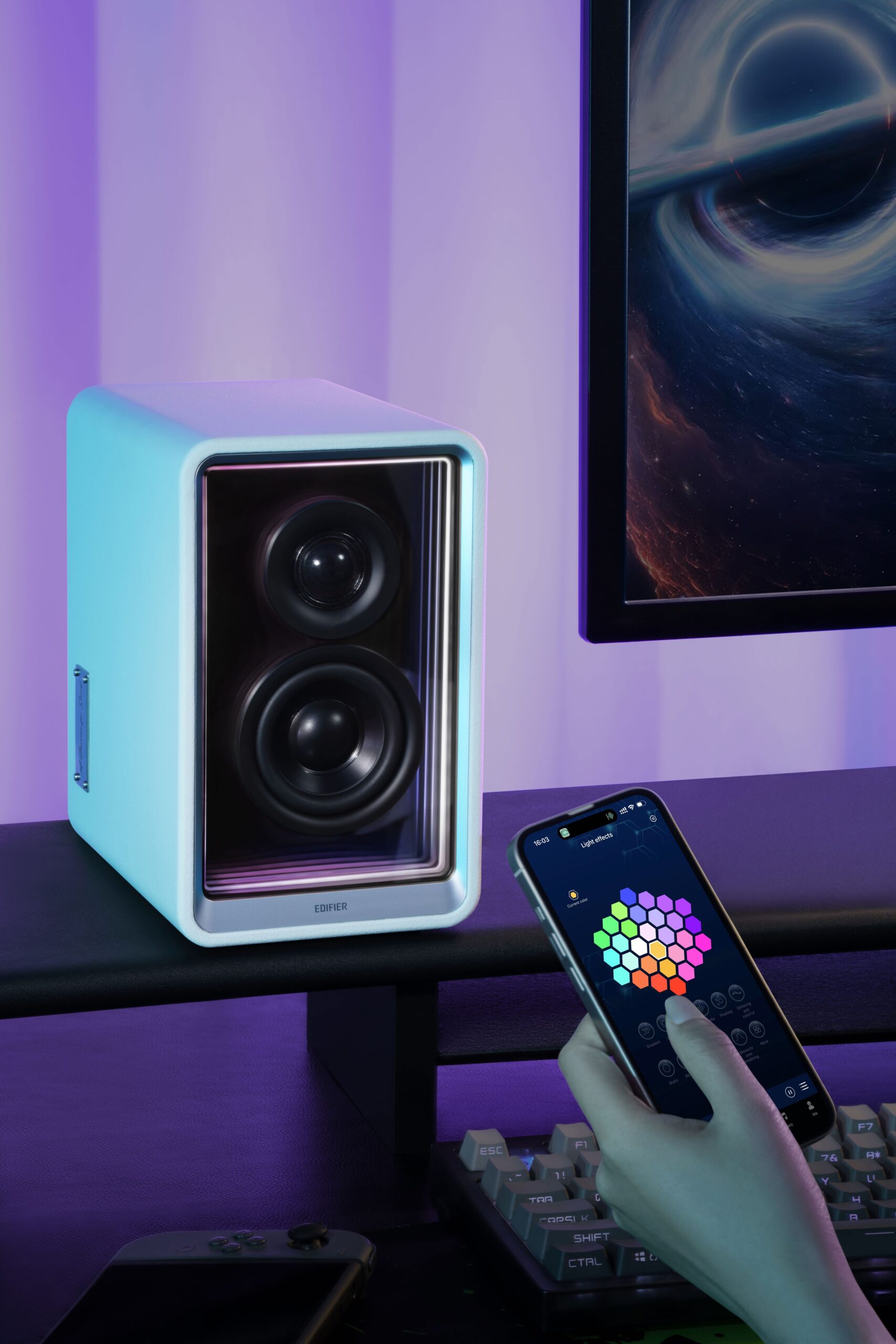 EDIFIER QR65 桌面藍牙揚聲器 重新定義新時代音響潮流 獨家聲學與電學設計 打造頂級私人劇院饗宴 @3C 達人廖阿輝