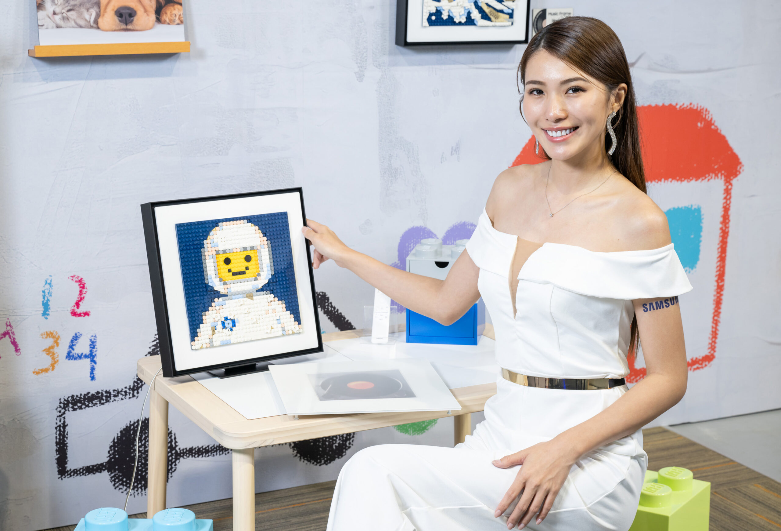 Samsung AI 創視紀 2024 年智慧顯示器驚艷登場 Neo QLED 8K AI 影像升頻、 OLED 獨家抗反光真星黑技術 設計生活系列再添生力軍 全新 Music Frame 美學風格音響居家美學新選擇 @3C 達人廖阿輝