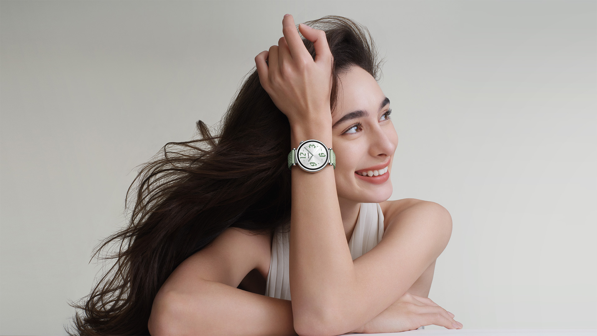 HUAWEI 穿戴新品大賞 邀您潮流一「夏」最暢銷智慧手錶 WATCH GT 4 草木綠新色 享千元現折優惠 @3C 達人廖阿輝