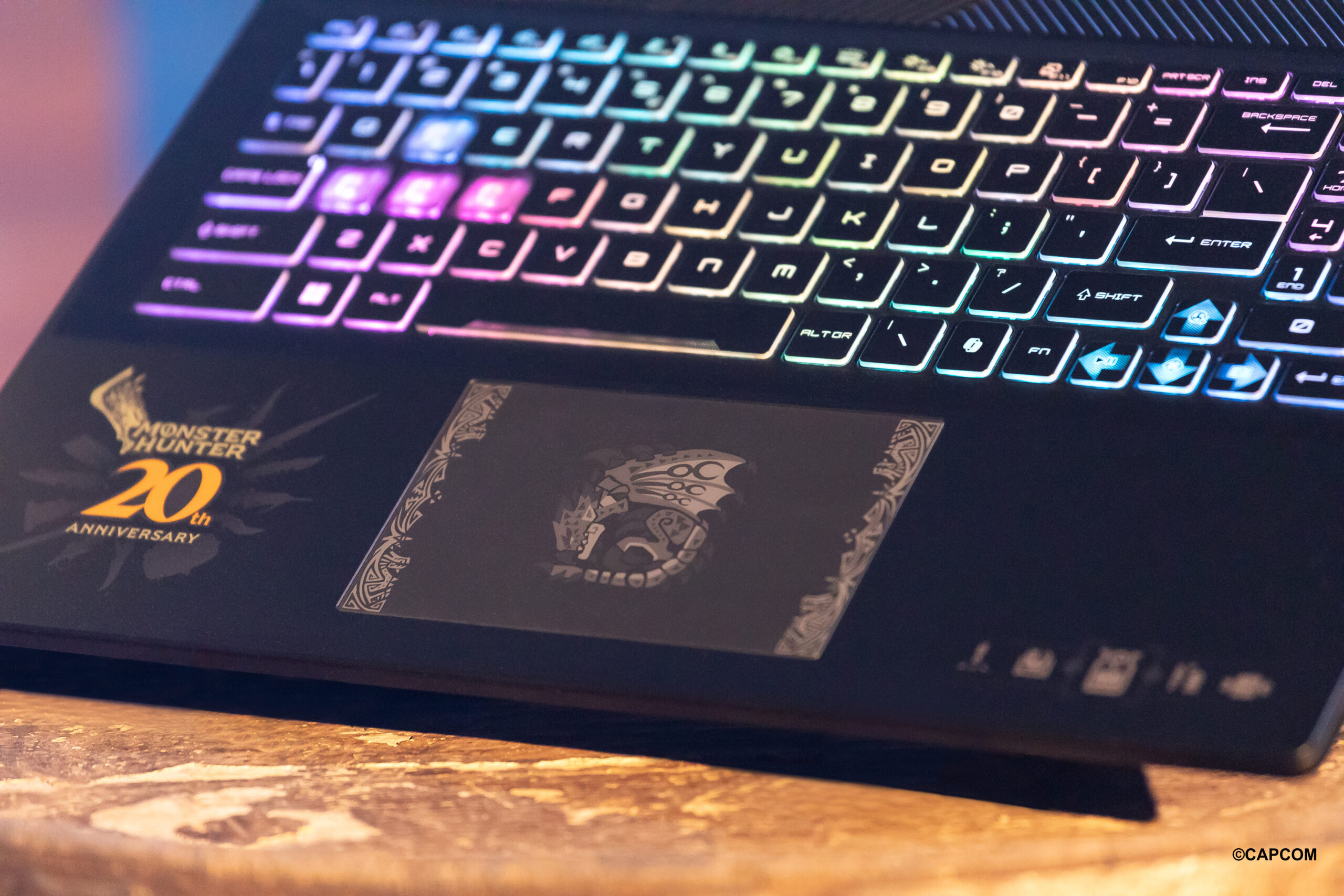 MSI 宣布推出 Crosshair 16 HX Monster Hunter™ Edition 聯名筆電 共同歡慶《Monster Hunter》遊戲 20 週年 @3C 達人廖阿輝