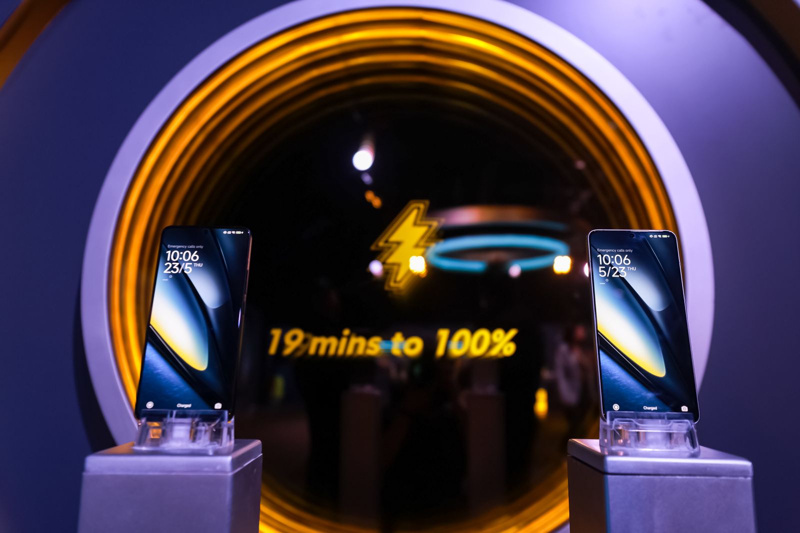 POCO 最新一代 F 系列開創旗艦市場新領域 POCO F6 Pro 體驗進化超強性能 POCO F6 感受極速魅力 @3C 達人廖阿輝