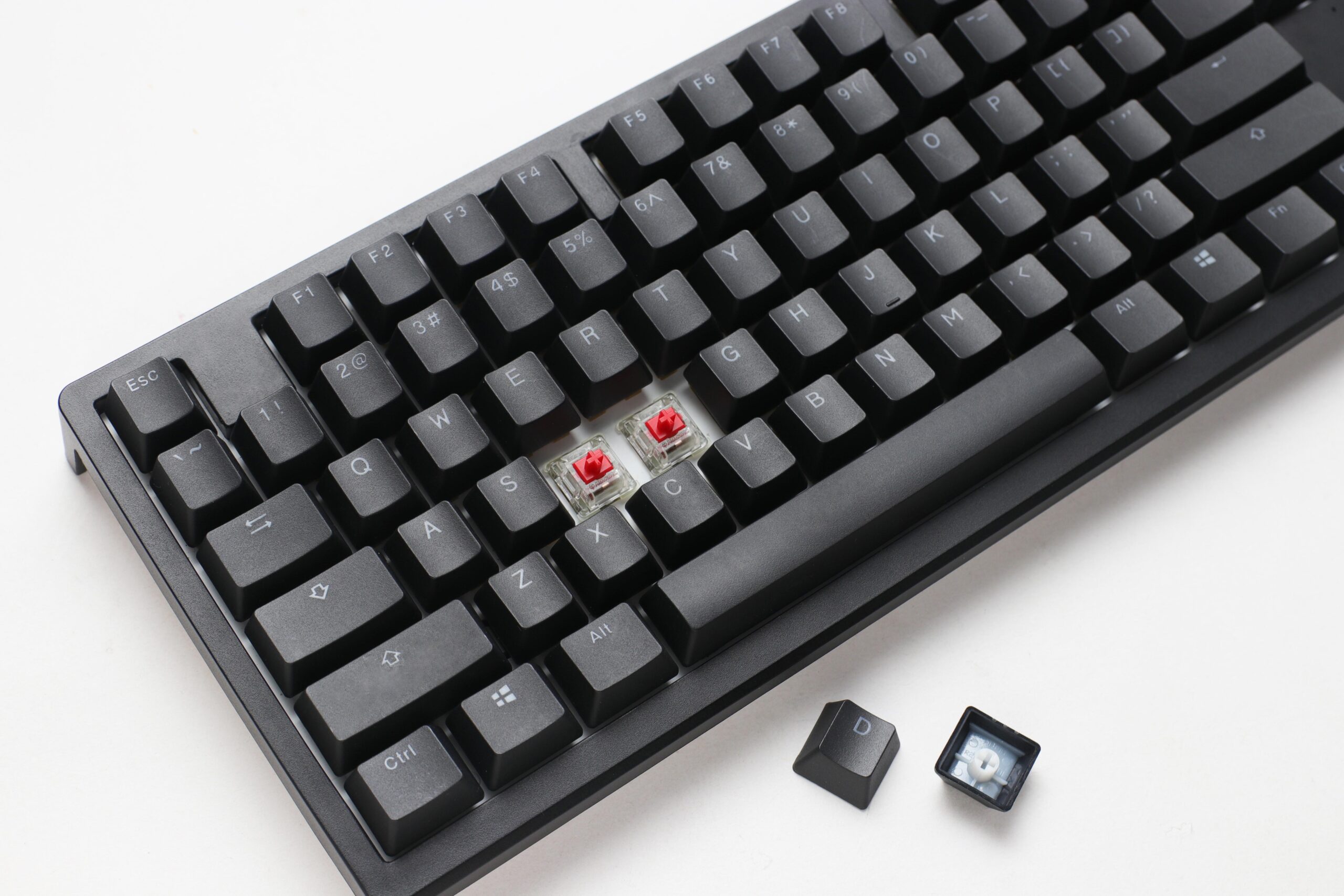 8K 版 Ducky One 3 Pro 納斯卡真三色 PBT 現身 還有無線三模 Zero 6108 機械鍵盤同步發售！ @3C 達人廖阿輝