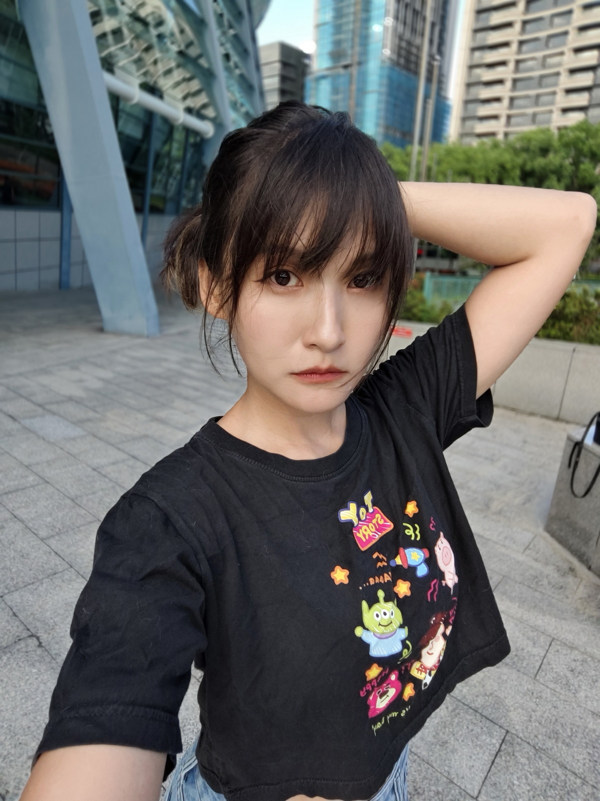 超薄超輕摺疊機新標竿！vivo X Fold5 完整評測：9.2mm 厚度 + 6000mAh 藍海大電池 + 蔡司三鏡頭 @3C 達人廖阿輝