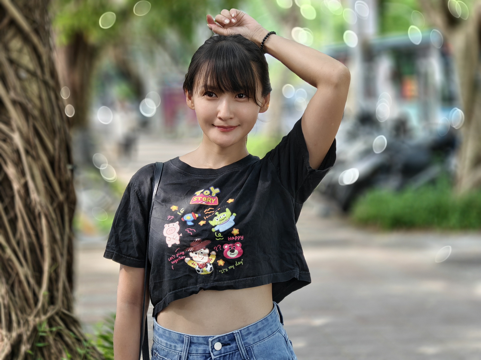 超薄超輕摺疊機新標竿！vivo X Fold5 完整評測：9.2mm 厚度 + 6000mAh 藍海大電池 + 蔡司三鏡頭 @3C 達人廖阿輝