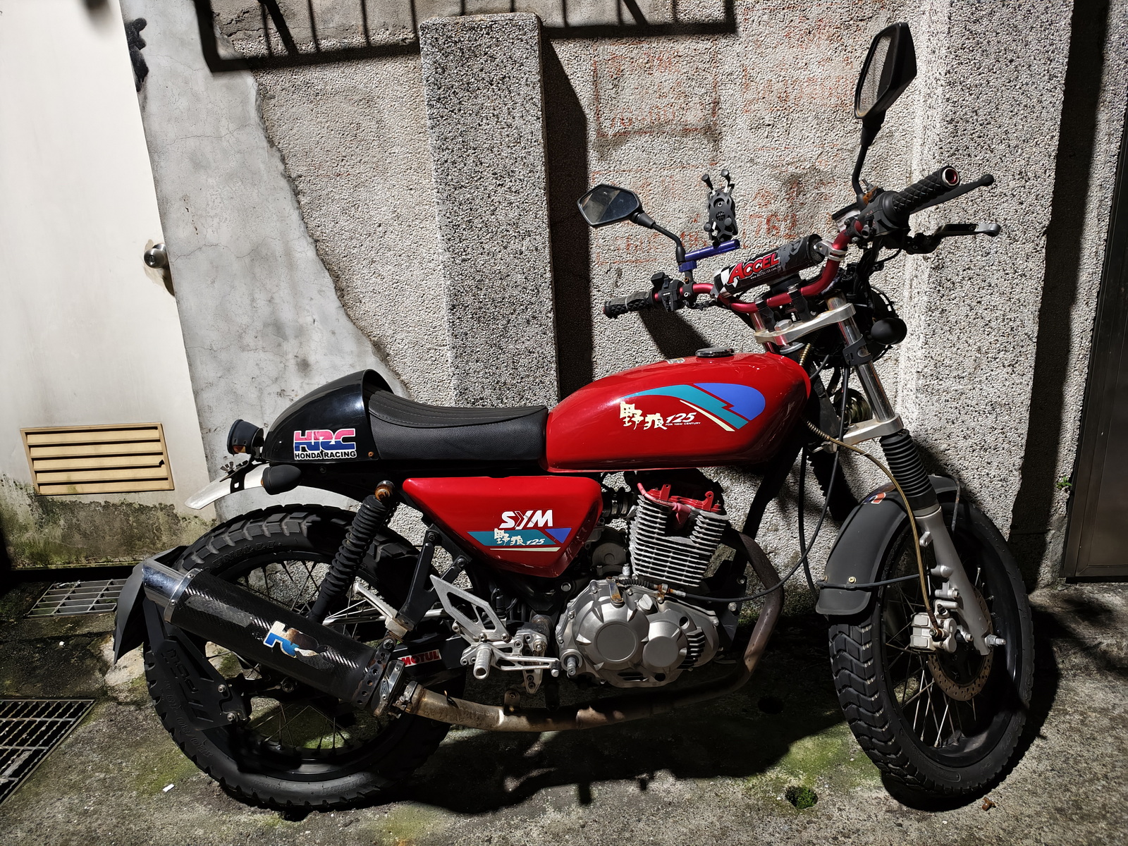 超薄超輕摺疊機新標竿！vivo X Fold5 完整評測：9.2mm 厚度 + 6000mAh 藍海大電池 + 蔡司三鏡頭 @3C 達人廖阿輝